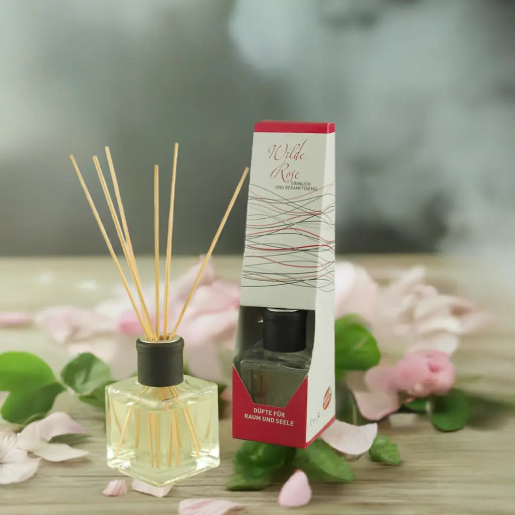 Wilde Rose Diffusor Raumduft 100 ml – Natürlicher Blütenduft für Ihr Zuhause Aroma Manufaktur®